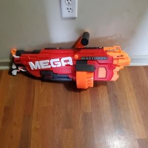 Mega nerf gun